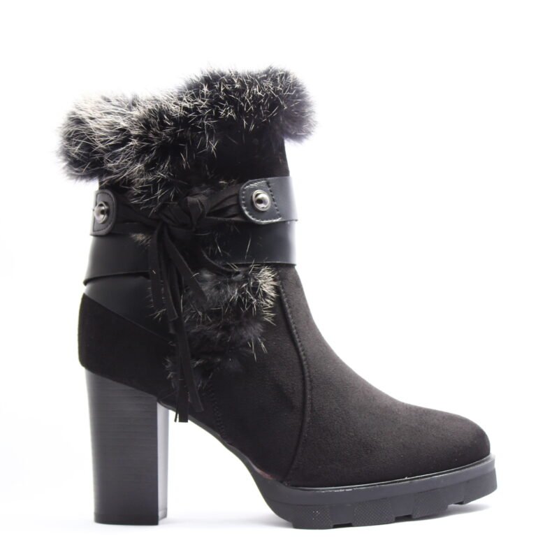 Botines con pelo con cinturón con tacón