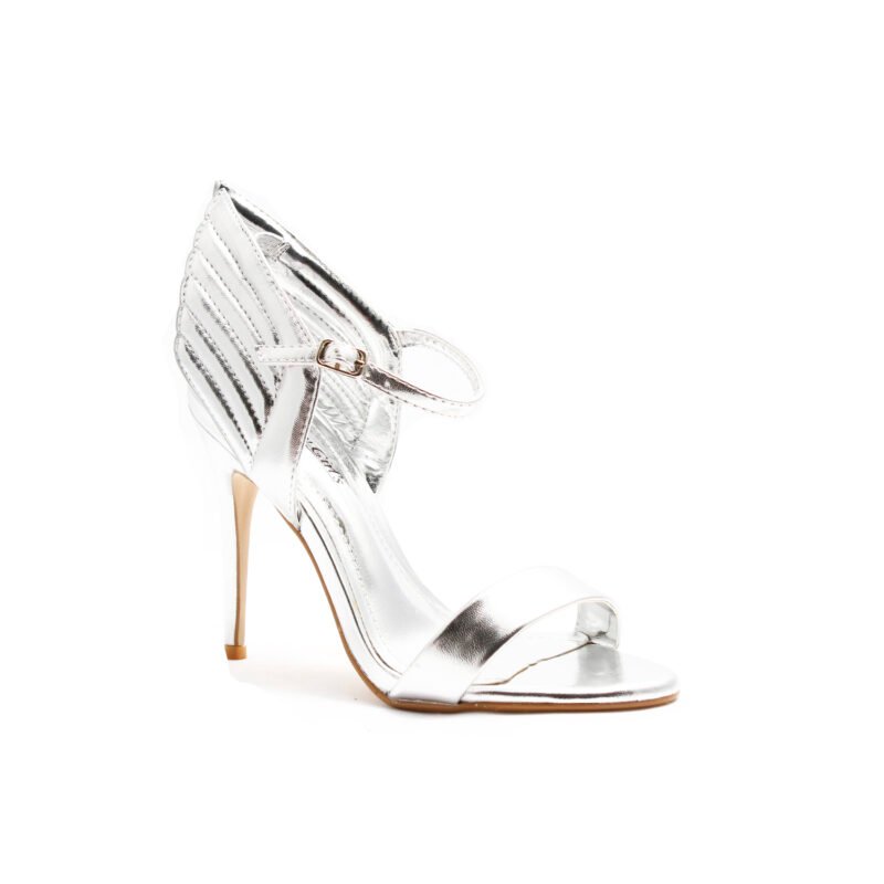 Sandalias con alas con tacón