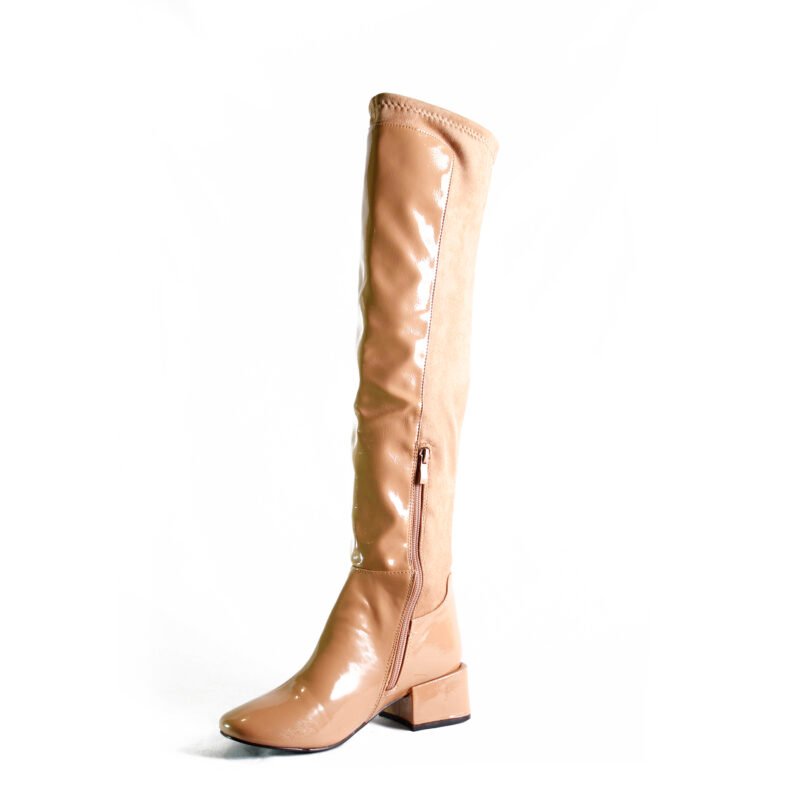 Botas altas con panel de charol