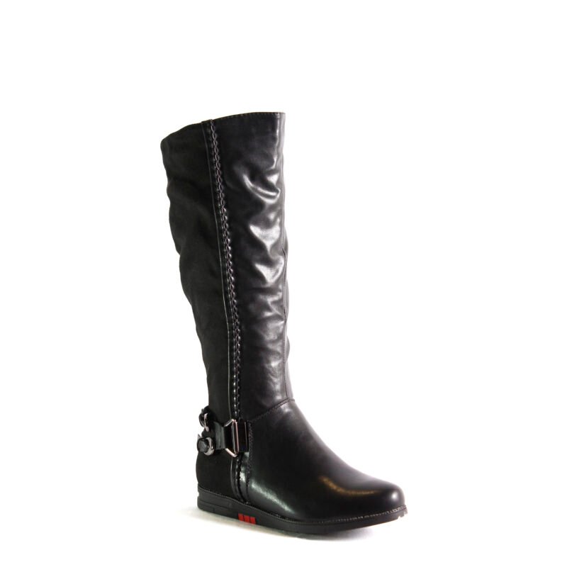 Botas con correa decorativa