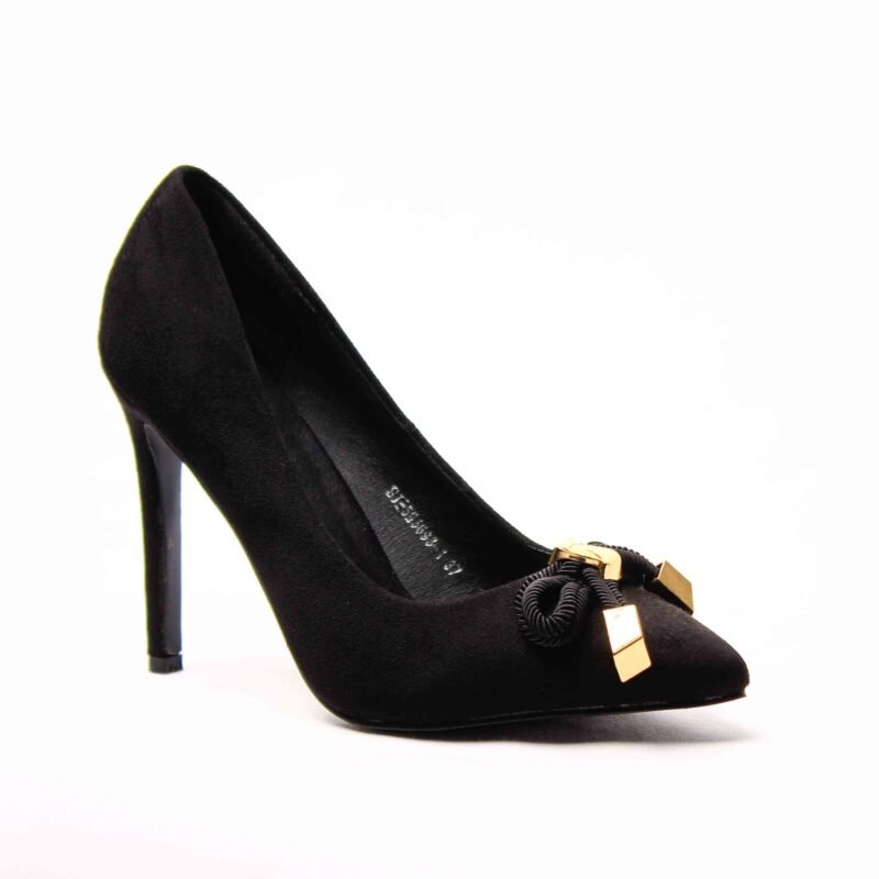 Zapatos con tacón con lazo