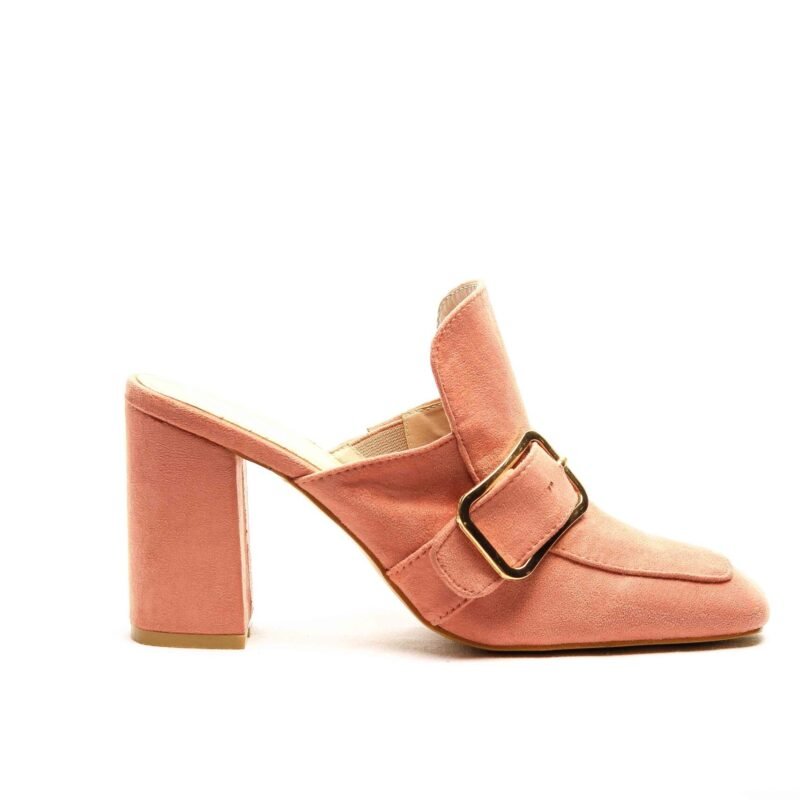 Zapatos con tacón con hebilla