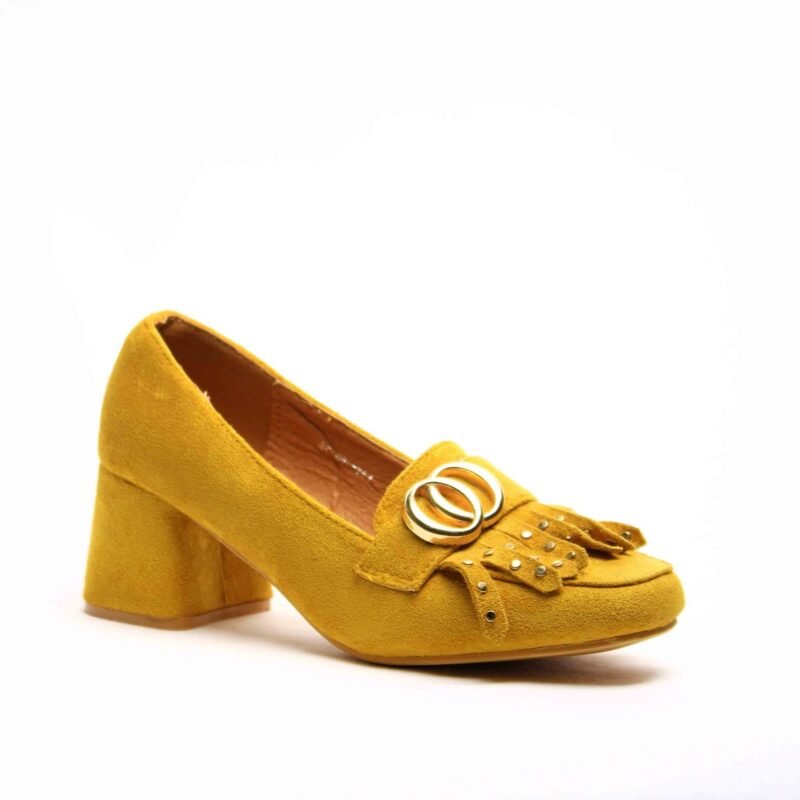 Zapatos con tacón con adorno