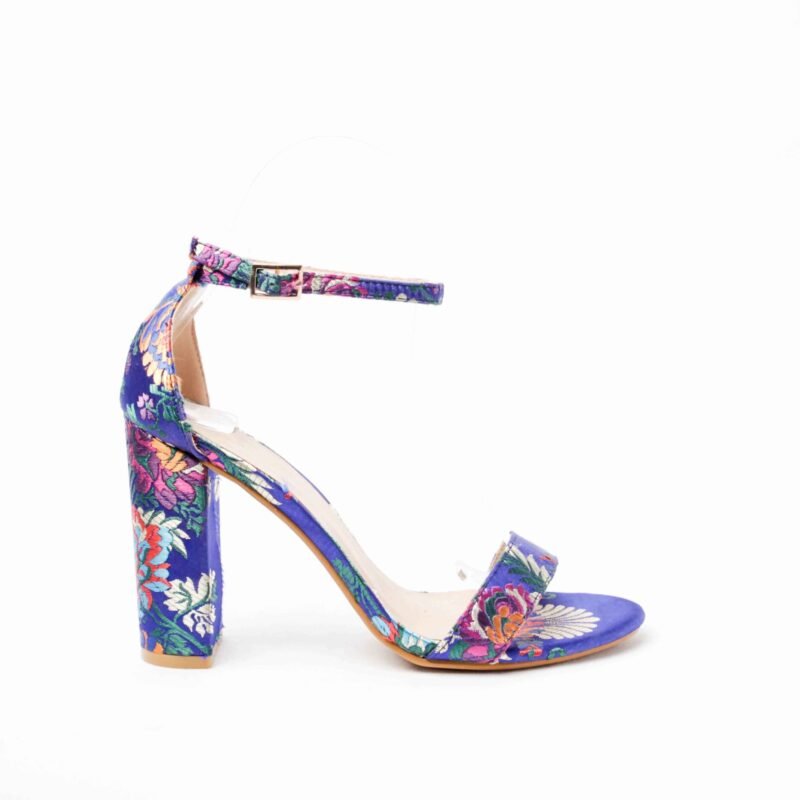 Sandalias de satén con flores con tacón